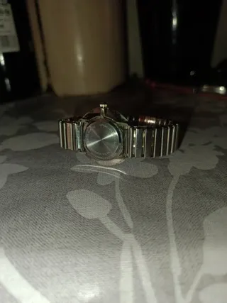 Reloj Vogue Cuarzo Azul y Plateado