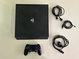Consola PlayStation 4 Pro Negra
