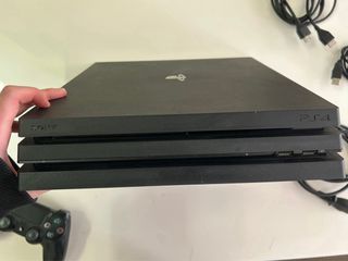Consola PlayStation 4 Pro Negra