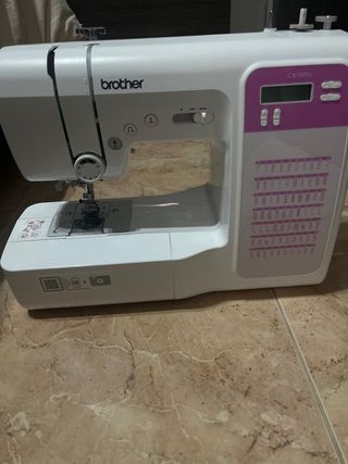 Máquina de coser Brother CX70PEs