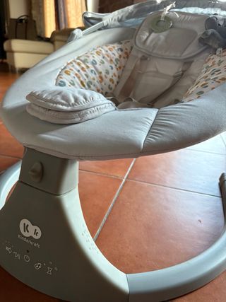 Altalena per neonati con cappottina