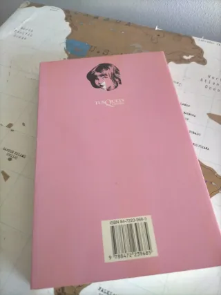 Silencio de Blanca (La Sonrisa Vertical/ The Ve...