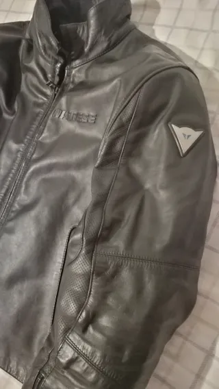 Chaqueta Dainese Moto Piel Negra