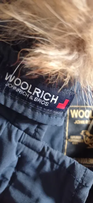 Giubbotto Woolrich blu con cappuccio