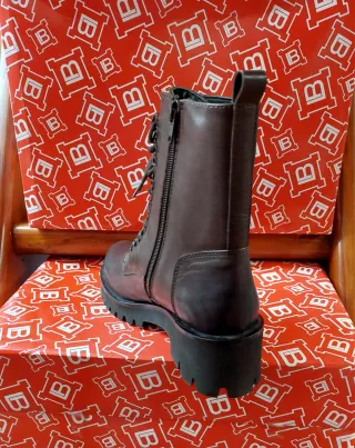 Anfibio donna in morbido pellame color t moro inve