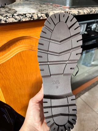 Mocasines Marrón Chocolate, talla 38. Zara