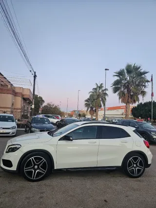 Mercedes-Benz GLA 2016