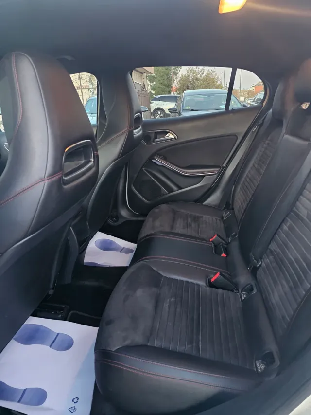 Mercedes-Benz GLA 2016