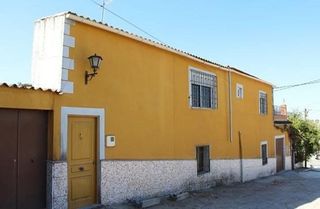 Piso en venta en Fernán-Núñez