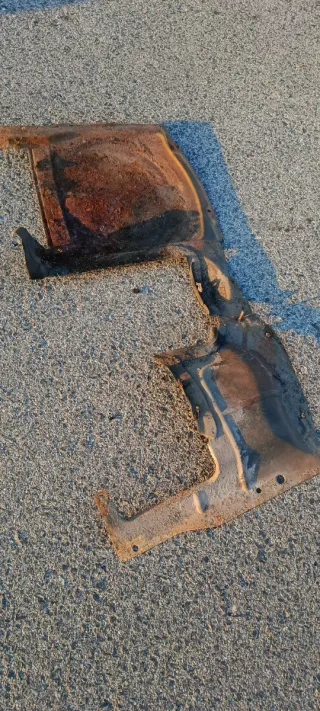 Chapas bajo motor SEAT 850 Especial