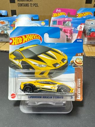 Hot Wheels Lamborghini Huracan Sterrato 1/5
