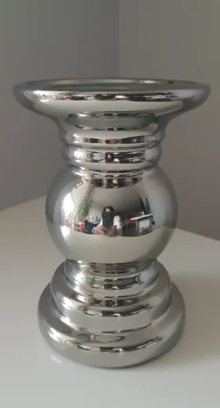 Portacandele in ceramica cromata argento