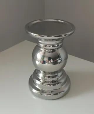 Portacandele in ceramica cromata argento