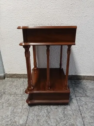 Mueble auxiliar de madera