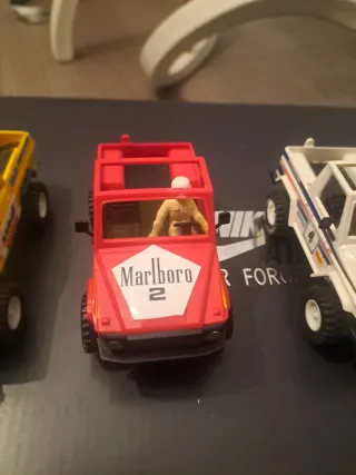 Lote 4 Coches scalextric sts Mercedes patrol