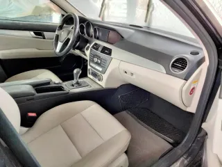 Mercedes-Benz Clase C 2011