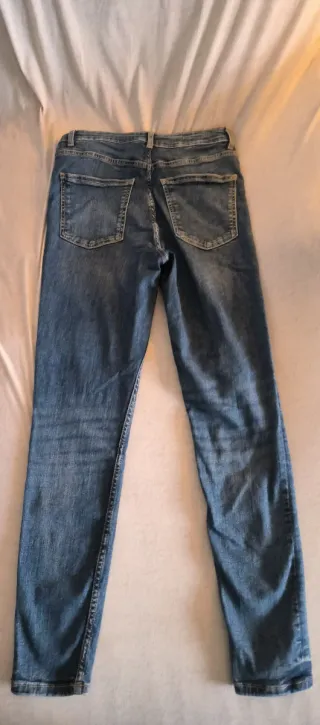 Pantalón vaquero Zara Talla M