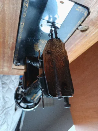 Máquina de coser Sigma antigua