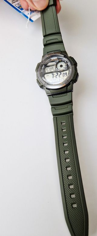 Reloj Casio AE1000W-3AV Original Nuevo