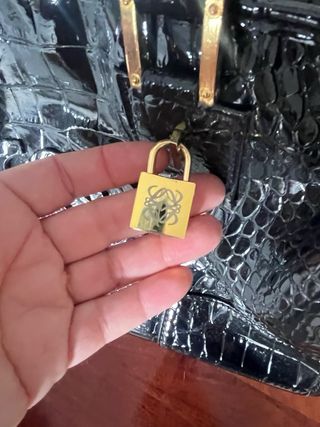 Bolso Loewe Negro PVC Cocodrilo