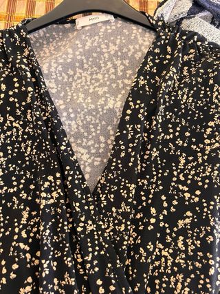 Vestido Mango Negro Estampado Flores