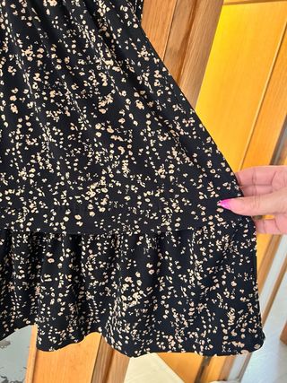 Vestido Mango Negro Estampado Flores