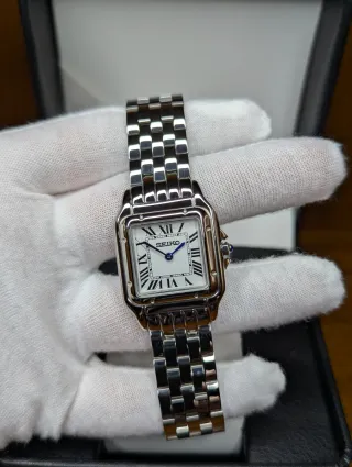 Reloj Seiko Mod Panthère Blanco Negro y Azul