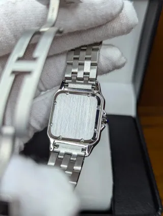 Reloj Seiko Mod Panthère Blanco Negro y Azul