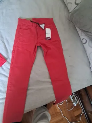 Pantalón rojo Patanlon