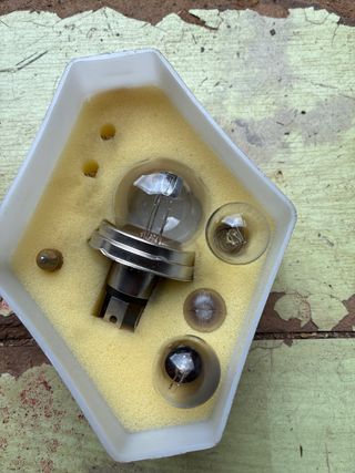 Renault Siete Caja de bombillas original