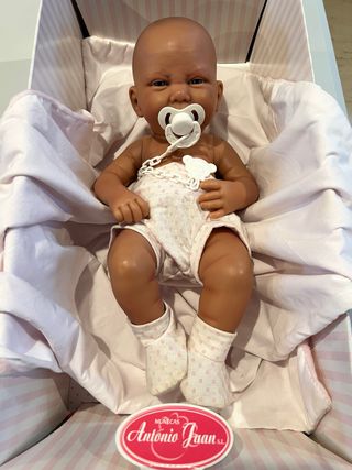 Muñeca Bebé Antonio Juan