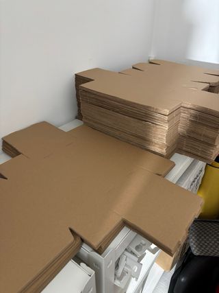 Lote 1800 Ud. Cajas de cartón para envíos