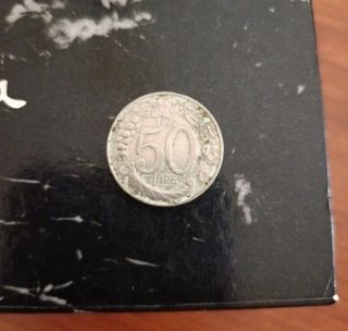 Lotto Monete italiane/stranieri