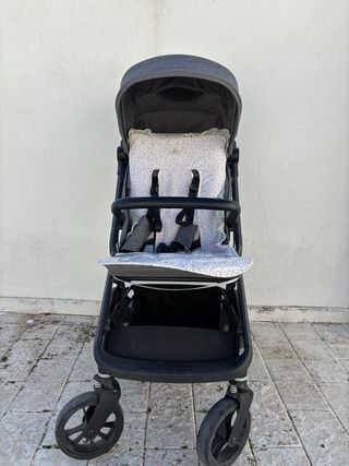 Carrito de bebé BeCool.