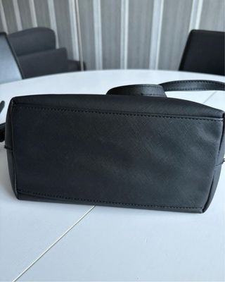 Bolso Negro Anne Klein
