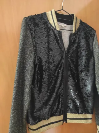 Chaqueta bomber lentejuelas negro y dorado