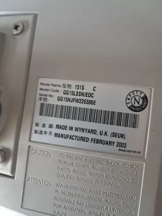 Monitor Samsung SyncMaster 151s Blanco