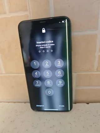 iPhone Xs Max 64GB per ricambi Display danneggiato
