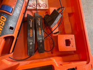 Pistola Clavadora Paslode Impulse IM90i