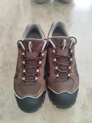 Zapatillas senderismo hombre marrones