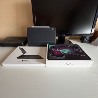 iPad Pro 11 256GB Wi-Fi + Apple Pencil + Teclado