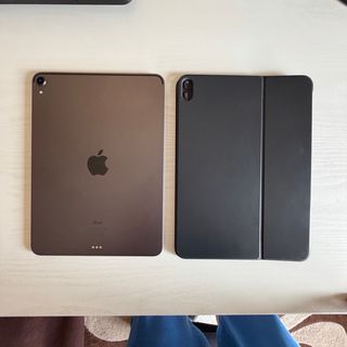 iPad Pro 11 256GB Wi-Fi + Apple Pencil + Teclado