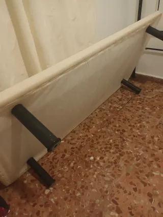 URGE VENTA. 2 Cabeceros,2 colchones y 2 somier