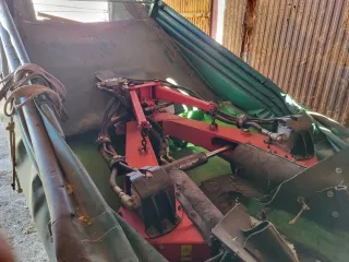 Recolector almendras Solano