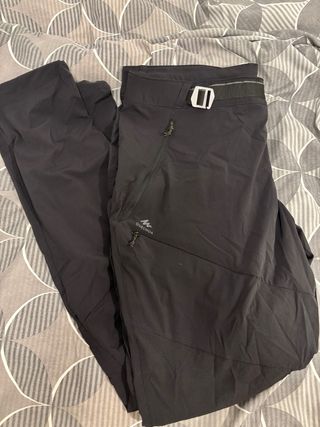 Pantalón Trekking Quechua Gris