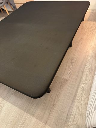 Base de cama tapizada negro