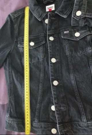 Cazadora vaquera Tommy Hilfiger negra Talla S