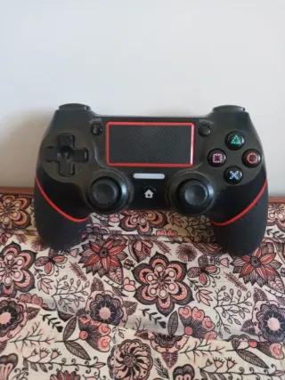 Mando PS4 Negro con detalles rojos
