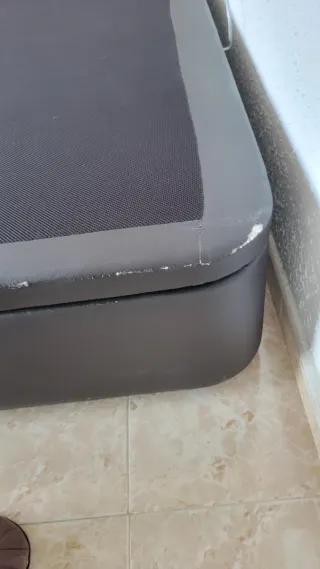 Canapé marrón de 150 cm