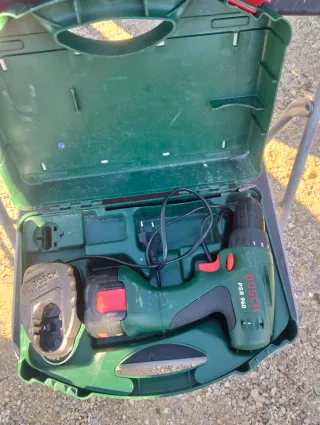 Taladro Bosch PSR 960 a batería